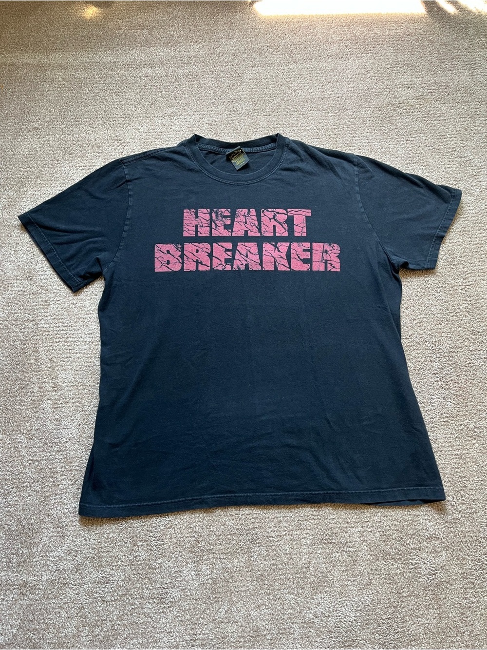 VTG 00’s / Y2K HeartBreaker Faded Black Lucky Te